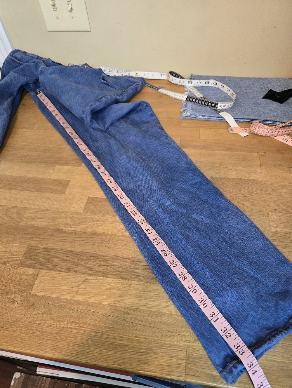 Abercrombie & Fitch Curve Love The '90s Straight Mid Rise Jean 31XL - Picture 12 of 13